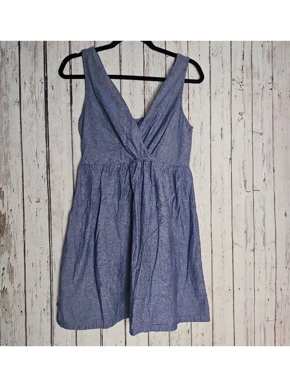 Blue Chambray Solid V-Neck Denim Dress Fit & Flare Dress XXI Forever 21 sz M